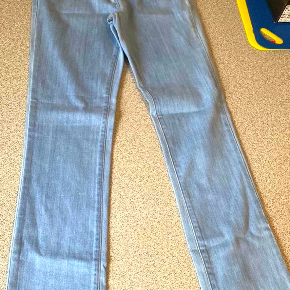 Vibrant jeans size 1 women 🥰
